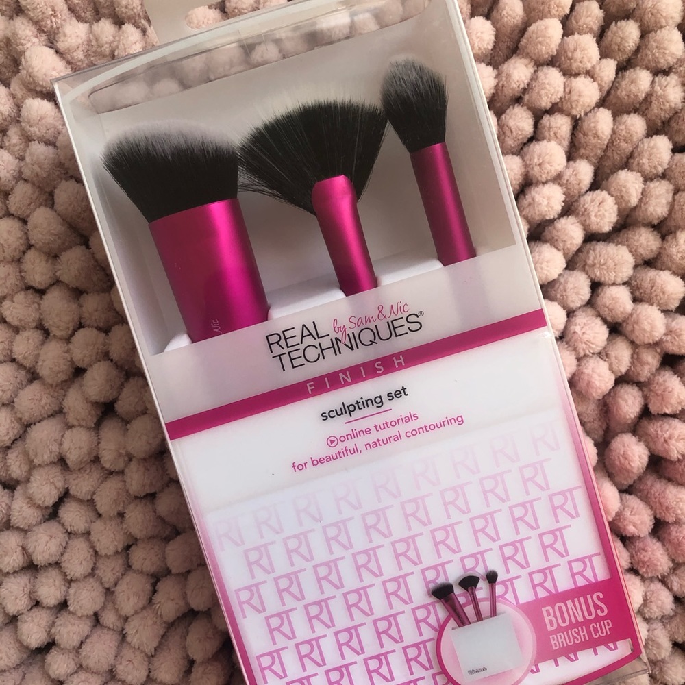 Real Techiques Sculpting Set - brand new